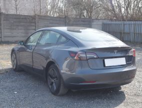 Tesla Model 3 - 2021