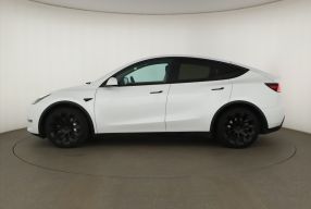 Tesla Model Y - 2022