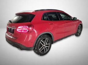 Mercedes-Benz GLA - 2016