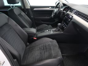 Volkswagen Passat - 2018