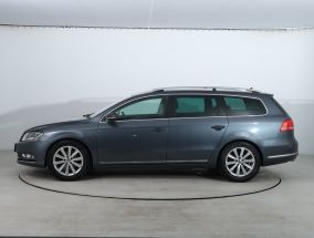Volkswagen Passat - 2013