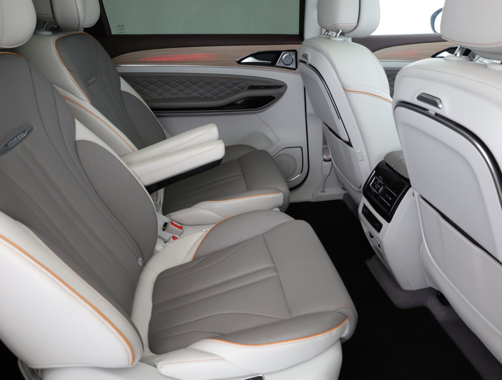 Dongfeng U-Tour