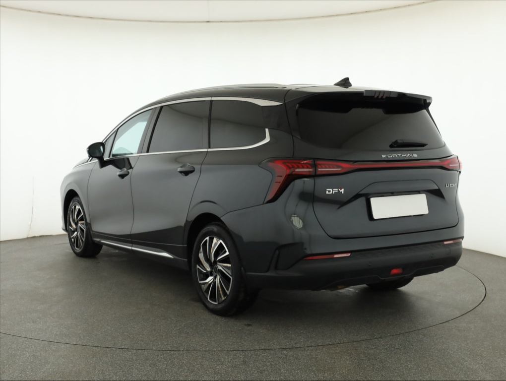 Dongfeng U-Tour