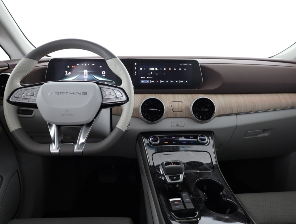Dongfeng U-Tour