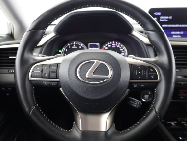 Lexus RX - 2022