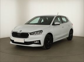 Škoda Fabia - 2023