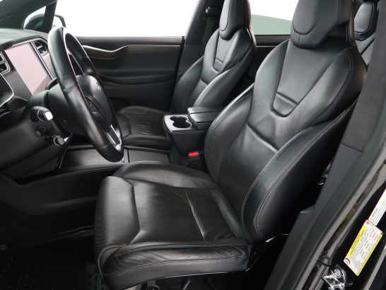 Tesla Model X 90D