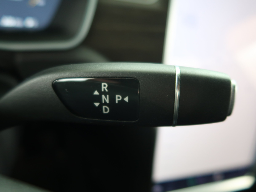 Tesla Model X, 2016