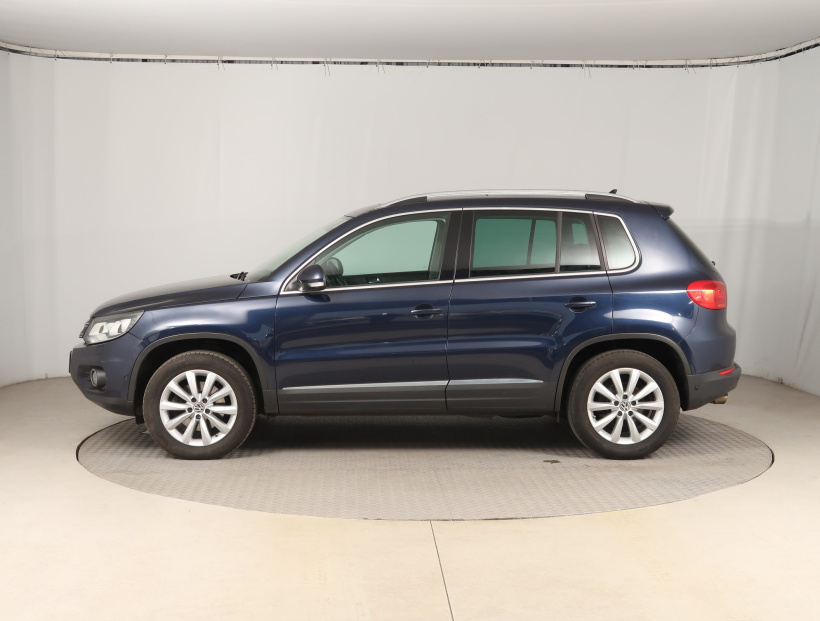 Volkswagen Tiguan, 2012