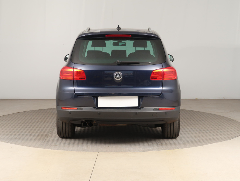 Volkswagen Tiguan, 2012