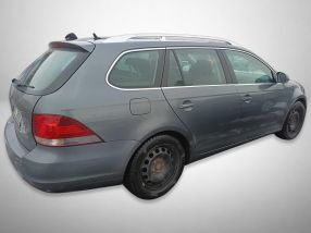 Volkswagen Golf - 2010