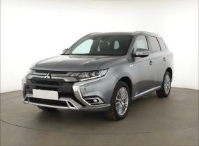Mitsubishi Outlander - 2019