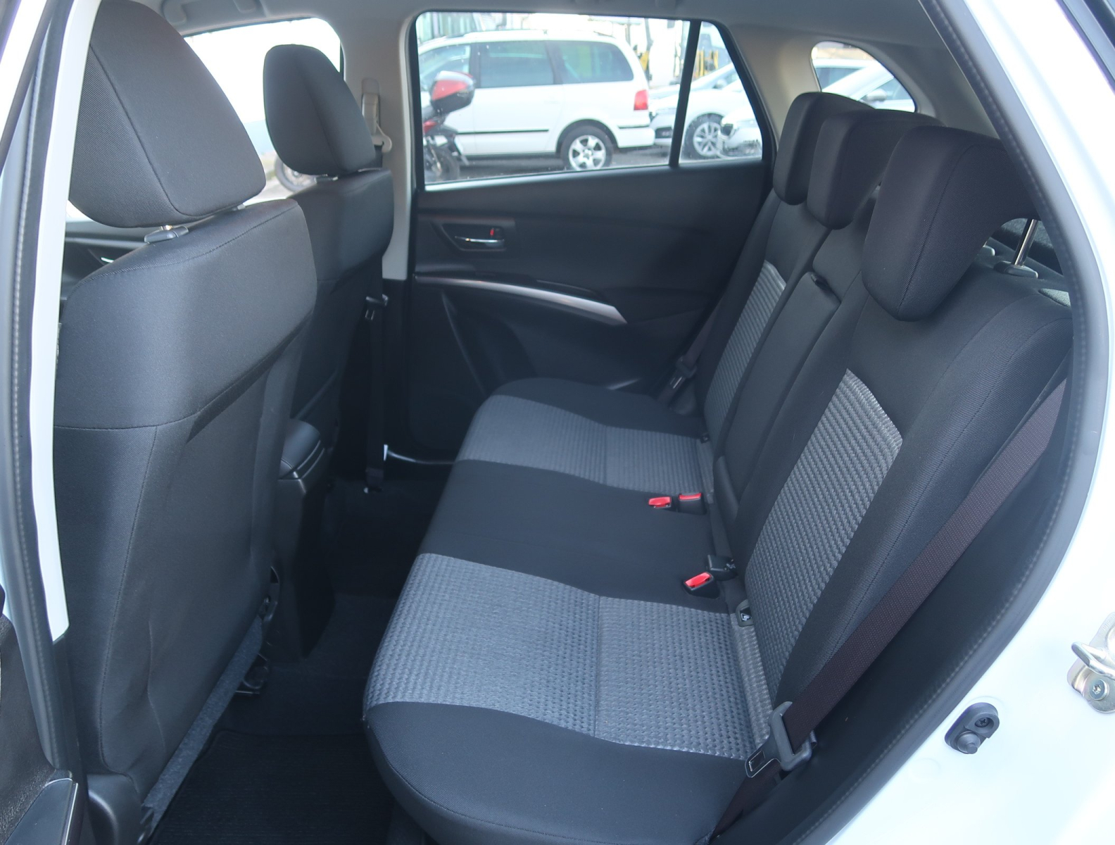 Suzuki SX4 S-Cross - 2024