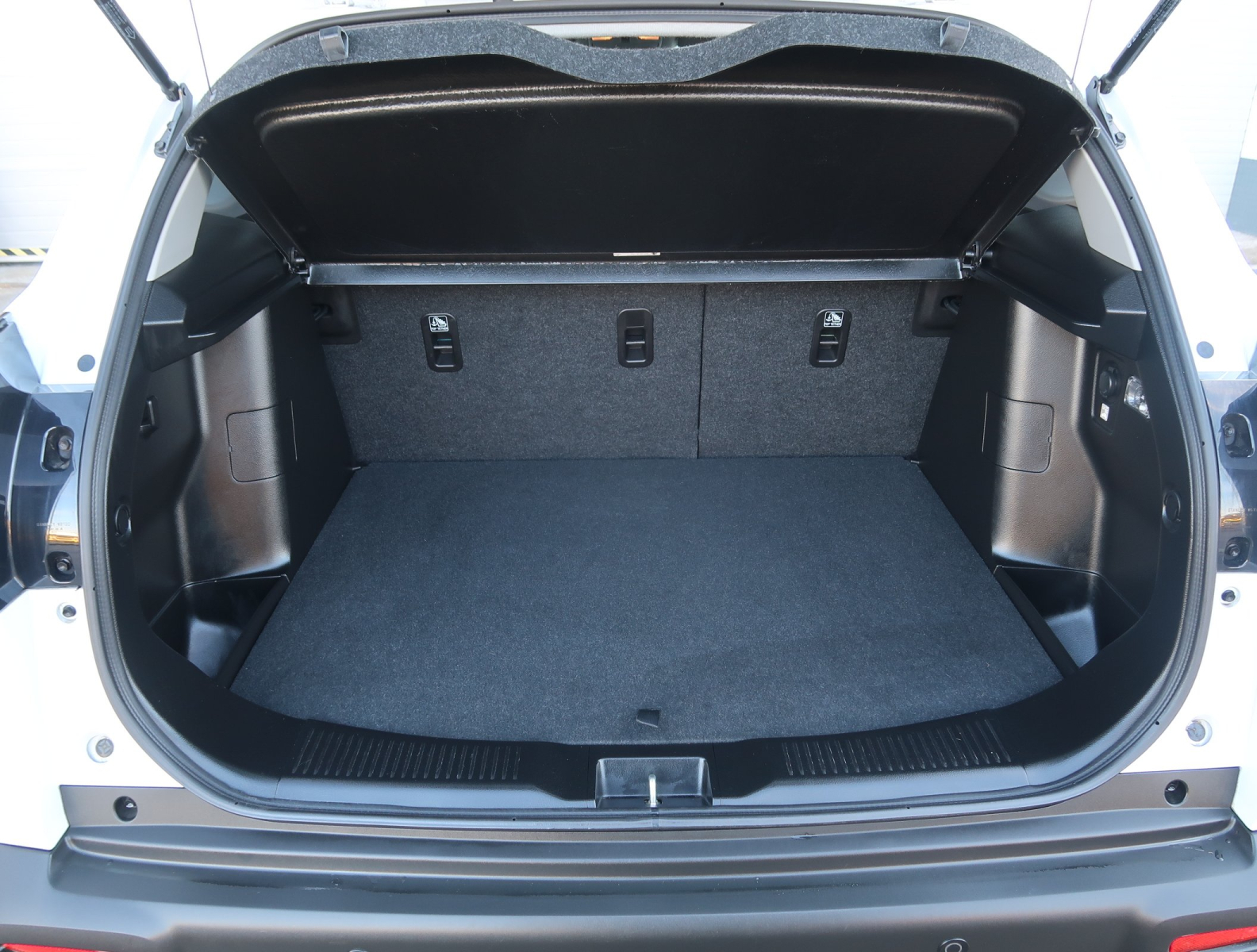 Suzuki SX4 S-Cross - 2024