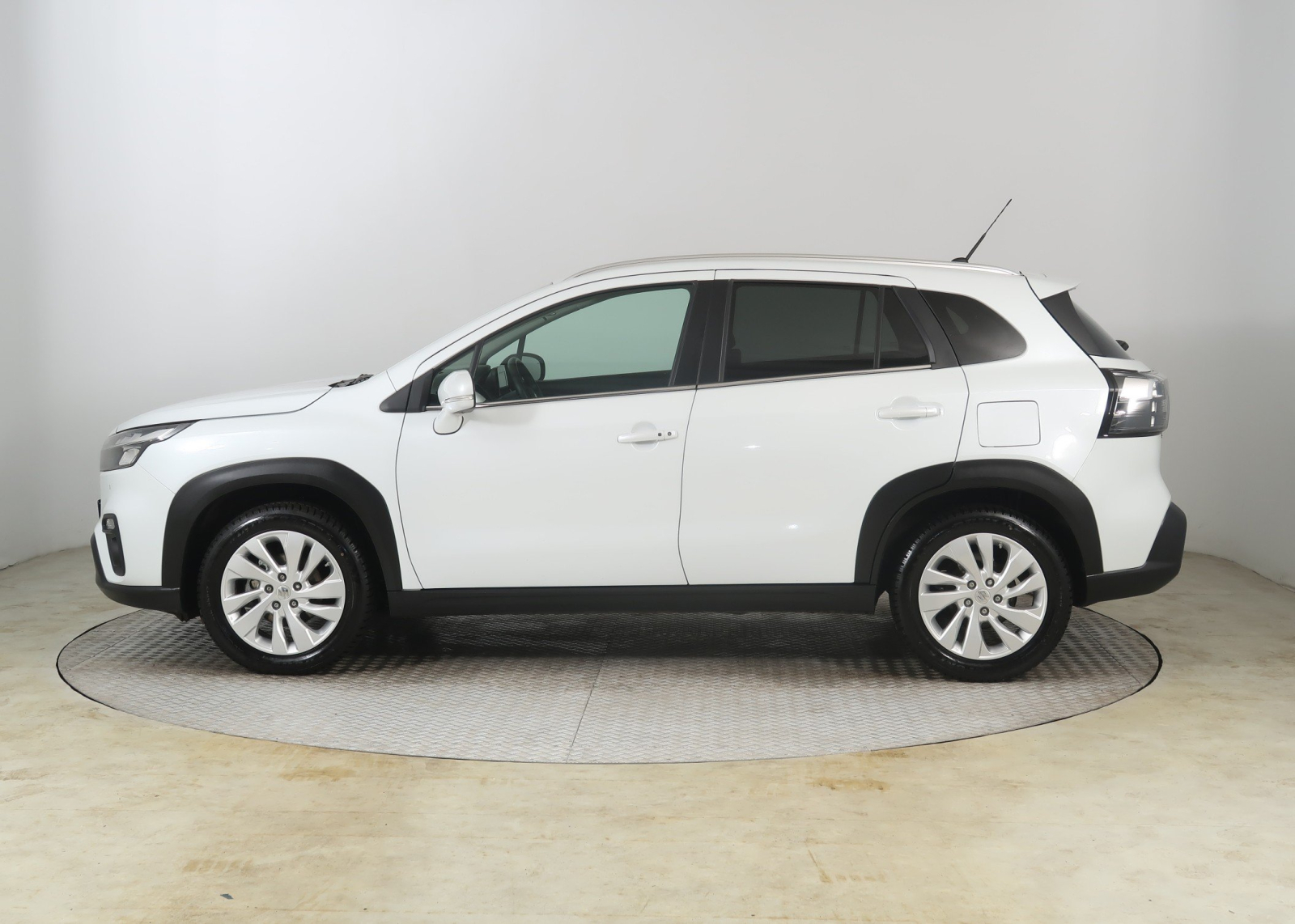 Suzuki SX4 S-Cross - 2024