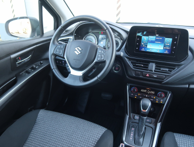 Suzuki SX4 S-Cross - 2024