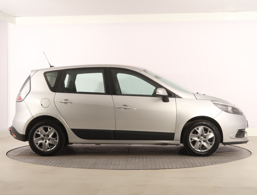 Renault Scenic, 2013