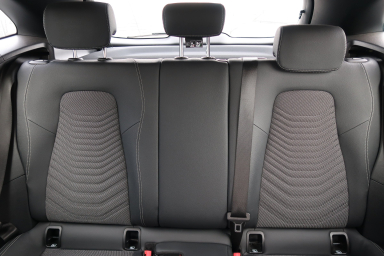 Mercedes-Benz GLA - 2024