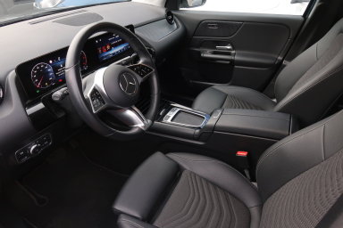 Mercedes-Benz GLA - 2024