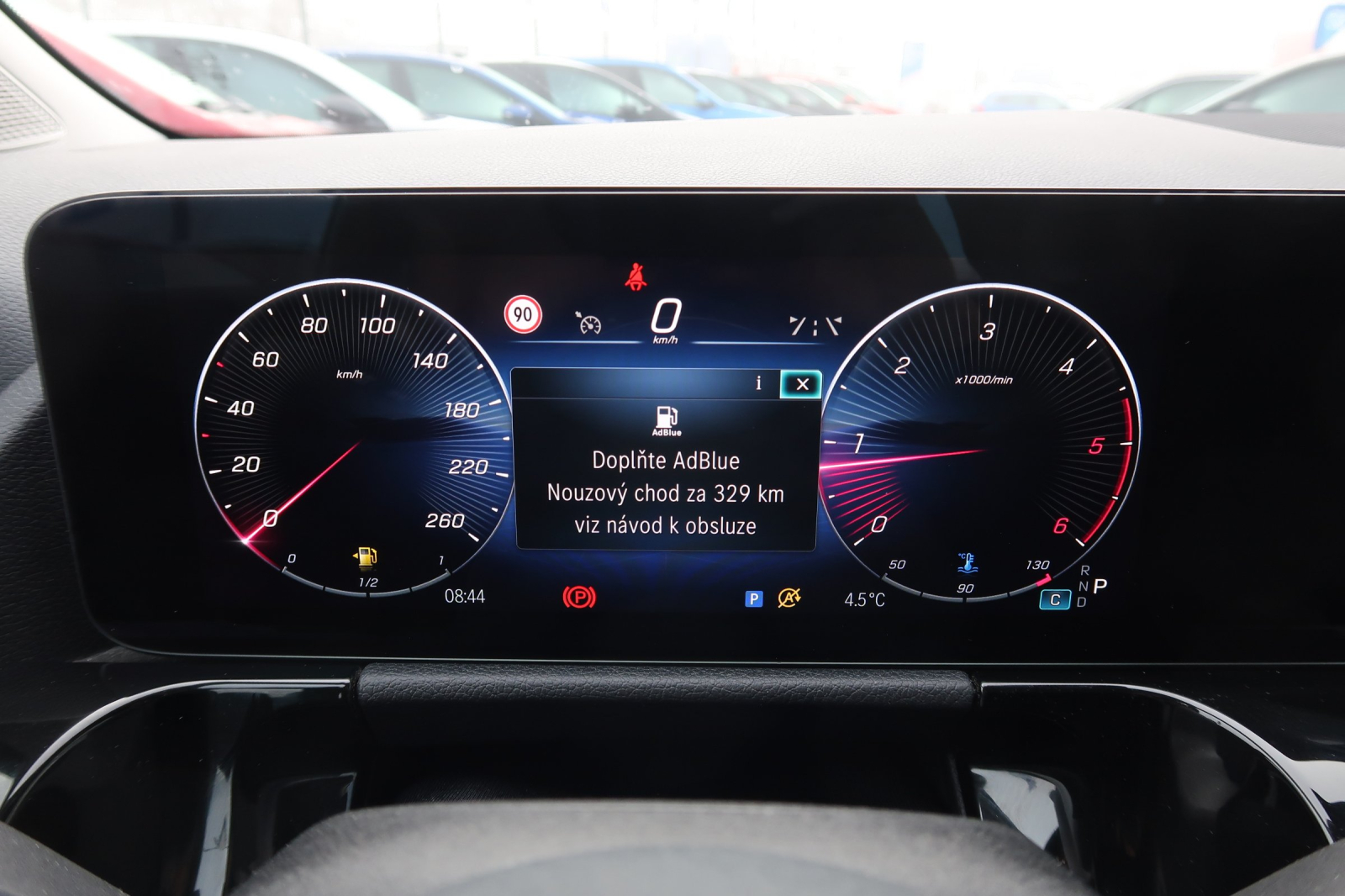 Mercedes-Benz GLA - 2024