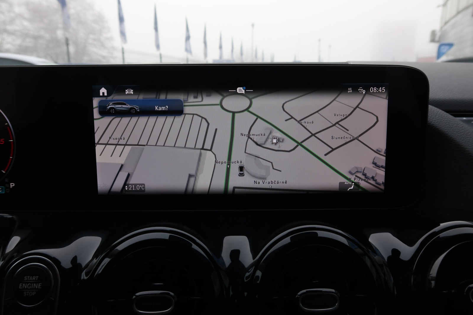 Mercedes-Benz GLA - 2024