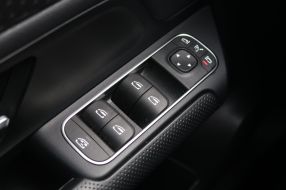 Mercedes-Benz GLA - 2024