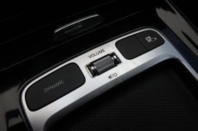 Mercedes-Benz GLA - 2024