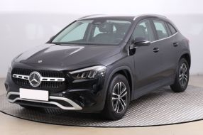 Mercedes-Benz GLA - 2024
