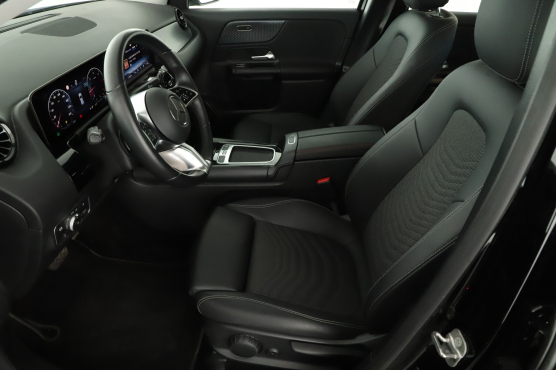 Mercedes-Benz GLA 200 d