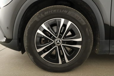 Mercedes-Benz GLA - 2024