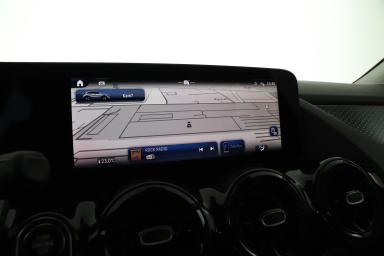 Mercedes-Benz GLA - 2024