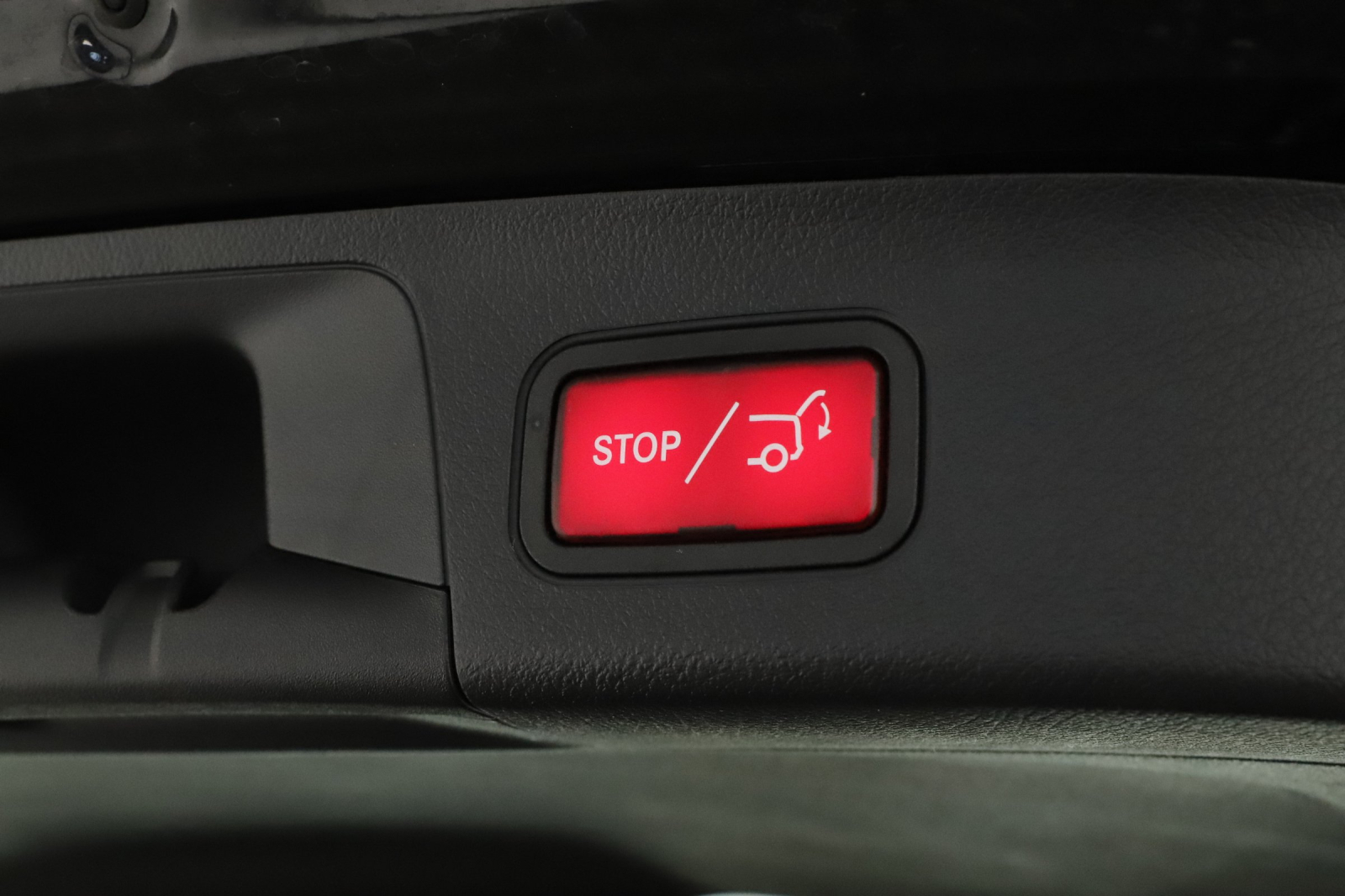 Mercedes-Benz GLA - 2024