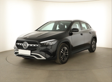 Mercedes-Benz GLA - 2024