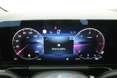 Mercedes-Benz GLA - 2024