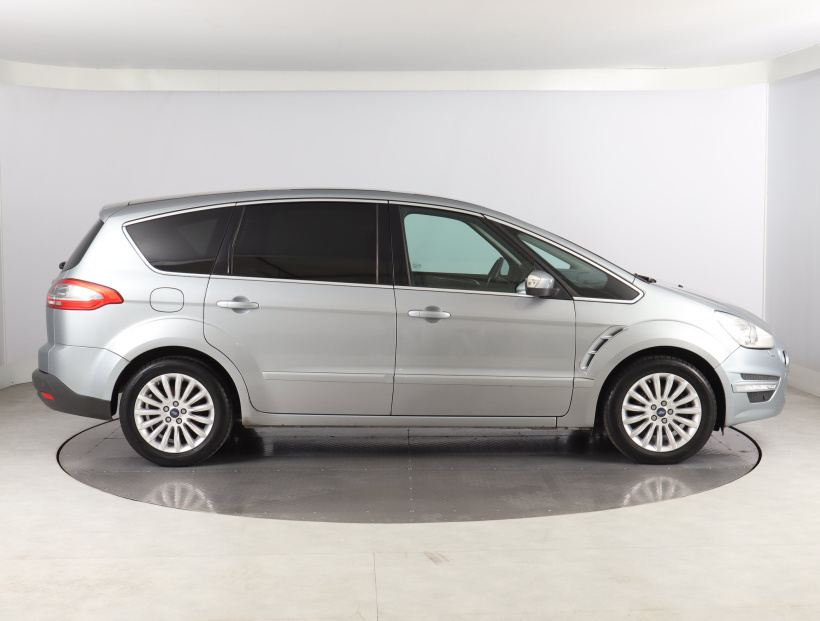 Ford S-Max, 2012