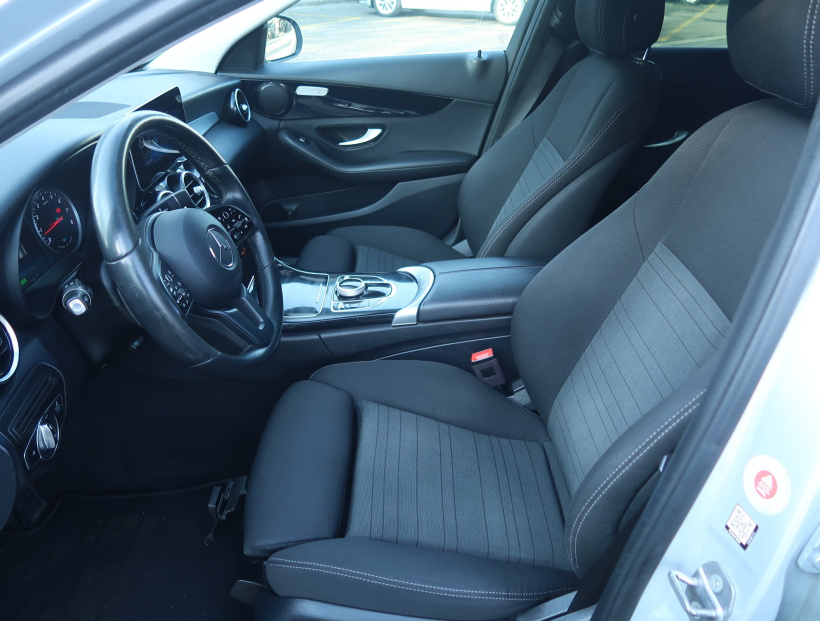 Mercedes-Benz C, 2019