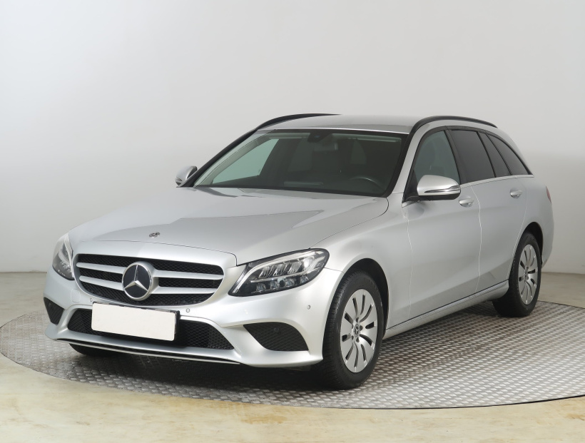 Mercedes-Benz C, 2019