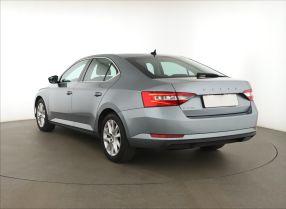 Skoda Superb - 2020