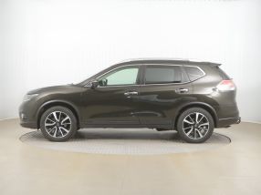 Nissan X-Trail - 2016