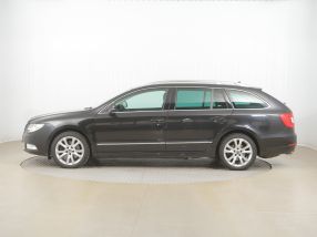 Skoda Superb - 2012