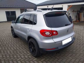 Volkswagen Tiguan - 2010