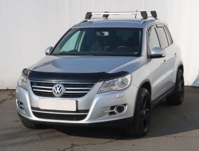Volkswagen Tiguan - 2010