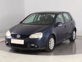Volkswagen Golf - 2004