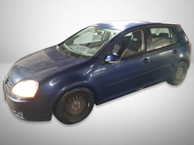 Volkswagen Golf 2004