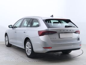 Škoda Octavia - 2021