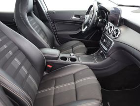 Mercedes-Benz GLA - 2019