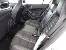 Mercedes-Benz GLA - 2019