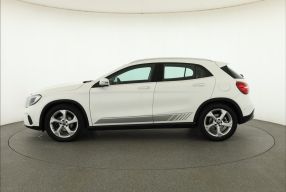 Mercedes-Benz GLA - 2019