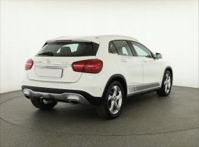 Mercedes-Benz GLA - 2019