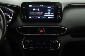 Hyundai Santa Fe - 2022